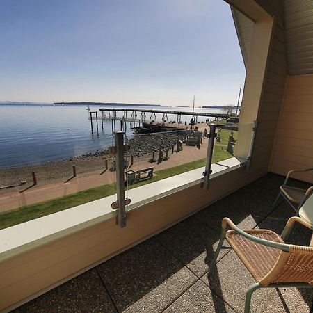 Sidney Waterfront Inn & Suites Dış mekan fotoğraf