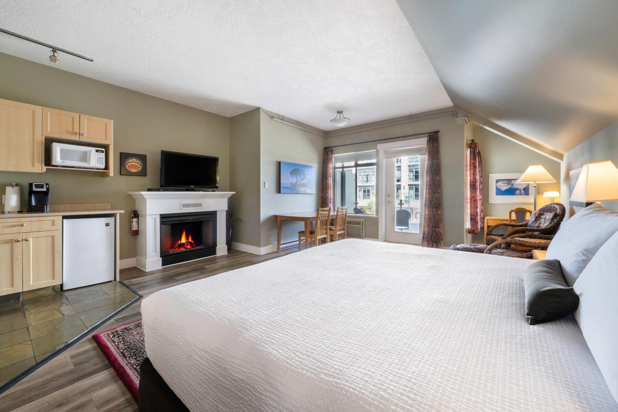 Sidney Waterfront Inn & Suites Dış mekan fotoğraf