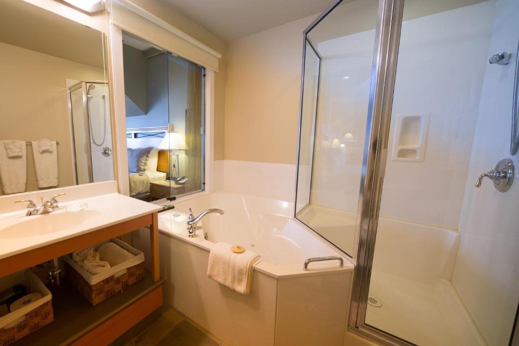 Sidney Waterfront Inn & Suites Oda fotoğraf
